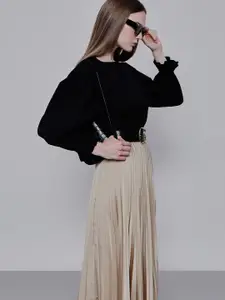 Vero Moda Women Round Neck Cuffed Sleeves Top