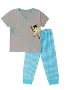 FASHION GRAB Girls Printed T-shirt & Joggers