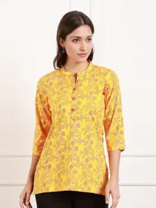 True Shape Floral Printed Mandarin Collar Short Kurti