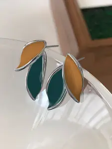 VAGHBHATT Silver- Plated Antique Leaf Shaped Studs