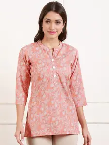 True Shape Floral Printed Mandarin Collar Short Kurti