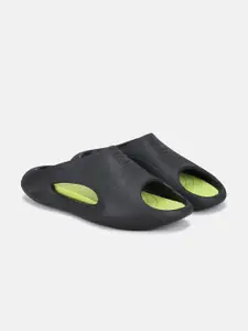 United Colors of Benetton Men Colorblocked Sliders