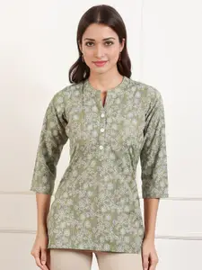 True Shape Floral Printed Mandarin Collar Short Kurti