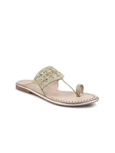 Padchin Women Embellished Ethnic One Toe Flats with Embroidered