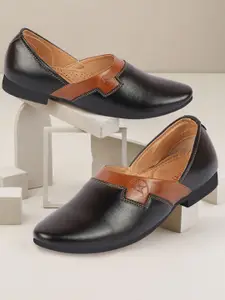 FAUSTO Men Solid Regular Round Toe Mojaris