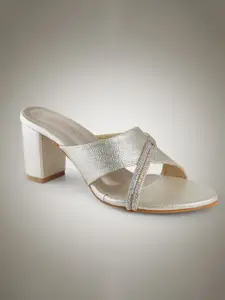 DressBerry Women Embellished Block Sandals