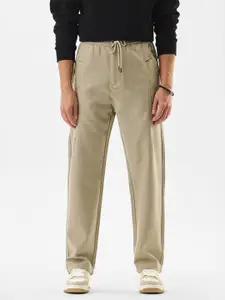 Snitch Men Snitch Beige Mid-Rise Slim Fit Trouser