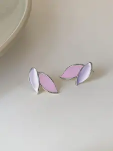 VAGHBHATT Silver-Plated Leaf Shaped Enamelled Studs