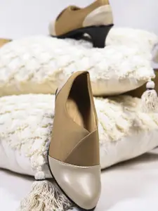 Try Me Solid Kitten Heel Sandals