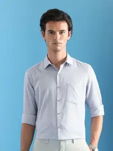 Arrow Men Classic Fit Textured Spread Collar Cotton Formal Shirt