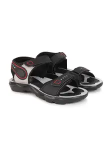 DRACKFOOT Pack Of 2 Clogs & Sports Sandals Flip-Flops