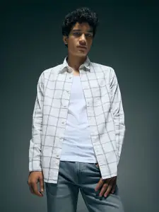 Flying Machine Men Slim Fit Checked Casual Shirt