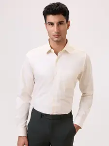 Raymond Pure Cotton Contemporary Fit Semicutaway Collar Formal Shirt