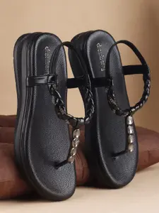 DressBerry Wedge Sandals