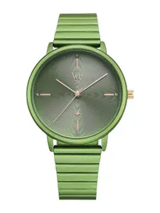 Fastrack Women Dial & Bracelet Style Straps Analogue Watch FV60021KM06W