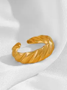 MYKI Gold Plated Textured Finger Ring