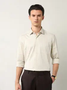 Arrow Regular Fit Geometric Printed Opaque Classic Pure Cotton Formal Shirt