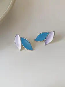 VAGHBHATT Silver-Plated Leaf Shaped Enamelled Studs