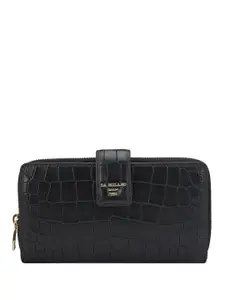 Da Milano Women Textured Leather Zip Around Wallet