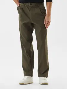 Snitch Men Regular Fit Mid-Rise Textured Trousers