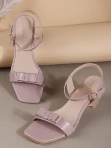 DressBerry Women Backstrap Block Sandals