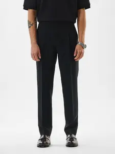 Snitch Men Black Mid-Rise Slim Fit Trouser