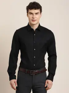 Turtle Classic Textured Pure Cotton Slim Fit Formal Shirt