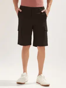 NOBERO Men Loose Fit Oversized Cargo Woven Cotton Shorts