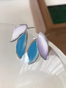 VAGHBHATT Silver-Plated Leaf Shaped Enamelled Studs