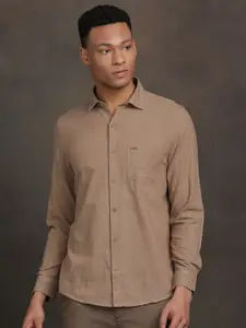 Turtle Spread Collar Relaxed Slim Fit Cotton Casual Shirt