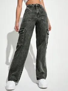 DressBerry Women Comfort Straight Fit Mid-Rise Jeans