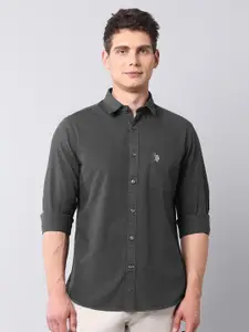 U.S. Polo Assn. Denim Co. Spread Collar Pure Cotton Twill Slim Fit Casual Shirt