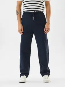Snitch Men Navy Mid-Rise Slim Fit Trouser