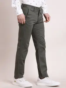 Turtle Men Printed Relaxed Skinny Fit Mid-Rise Flat-Front Chinos Trouser
