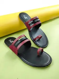 THE MADRAS TRUNK Striped One Toe Flats