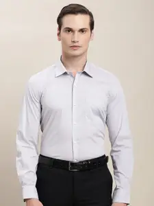 Turtle Classic Micro Checked Slim Fit Formal Shirt