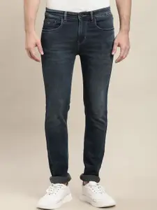Turtle Men Narrow Tapered Fit Mid-Rise Light Fade Stretchable Jeans