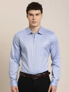 Turtle Spread Collar Long Sleeves Pure Cotton Classic Slim Fit Formal Shirt