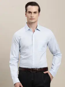 Turtle Spread Collar Classic Dobby Cotton Formal Shirt