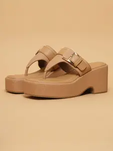 ERIDANI Wedge Sandals With Buckles