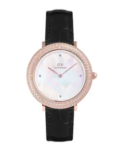 Daniel Wellington Crystal Bezel Leather Straps Analogue Watch
