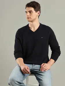 Tommy Hilfiger Men V-Neck Cotton Pullover Sweater