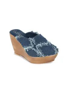 Catwalk Textured Pumps Heels