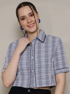 DressBerry Classic Regular Fit Micro Checked Opaque Casual Shirt