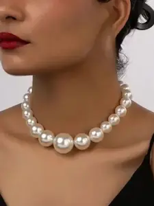 DressBerry Pearls Beaded Minimal Necklace