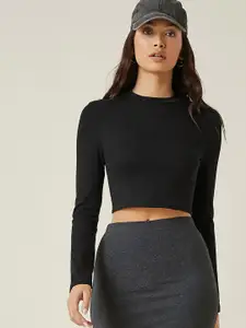 AAHWAN Women Black Solid Crop Top