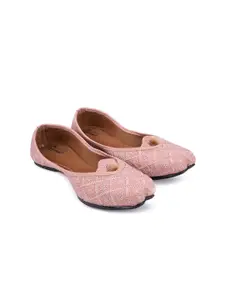 The Desi Dulhan Women Pink Embroidered Ethnic Mojaris Flats