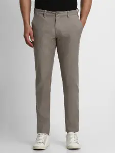 Louis Philippe Sport Men Grey Slim Fit Trousers