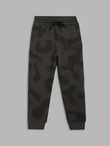Blue Giraffe Boys Olive Green Camouflage Printed Joggers