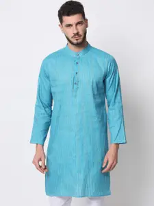 Vastraa Fusion Men Blue Striped Printed Cotton Kurta